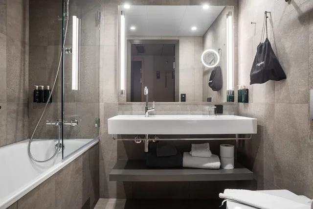 Compact Double, Clarion Hotel Draken 1/1