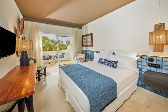 غرفة بسريرين منفصلين بإطلالة على المسبح بشرفة، Hyatt Ziva Jardin Tropical Tenerife 1/6