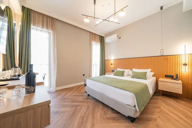 Hotel Aquamarin Budva، بودفا 7/50