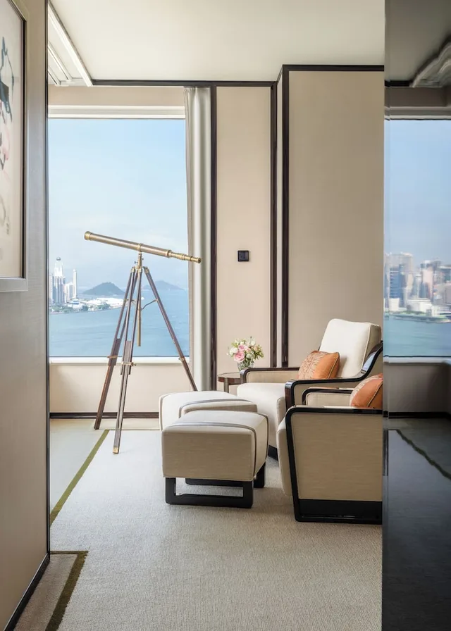 جناح غراند ديلوكس بسرير كينج بإطلالة على المرفأ، The Peninsula Hong Kong 3/10