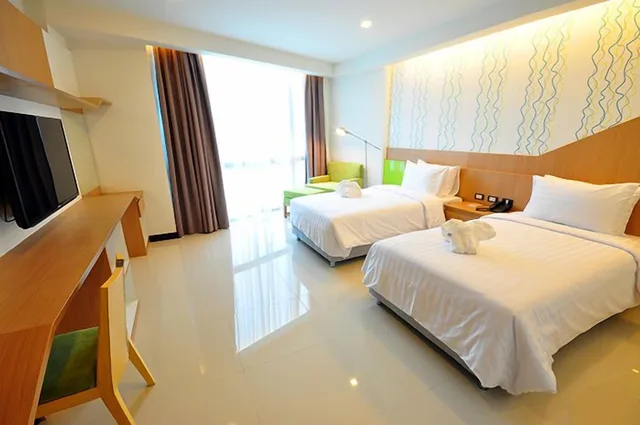 غرفة ديلوكس بسريرين منفصلين، 42C The Chic Hotel 2/8