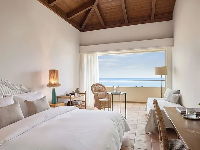 غرفة مزدوجة بإطلالة على البحر، Grecotel Marine Palace & Aqua Park 3/5