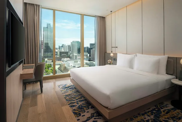 غرفة ديلوكس بثلاثة أسرّة بغرفتي نوم، Grand Nikko Bangkok Sathorn 2/5
