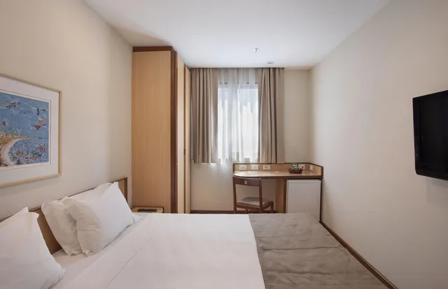 غرفة عائلية بسرير مزدوج، Windsor Plaza Copacabana 6/8