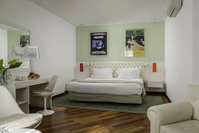 غرفة قياسية بسرير مزدوج، Florida Hotel 5/10