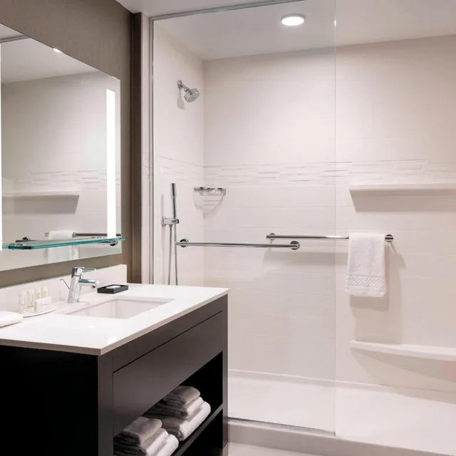 جناح بسرير كينج بإطلالة على المدينة مع أريكة، RESIDENCE INN SEATTLE DOWNTOWN/CONVENTION CENTER 4/9
