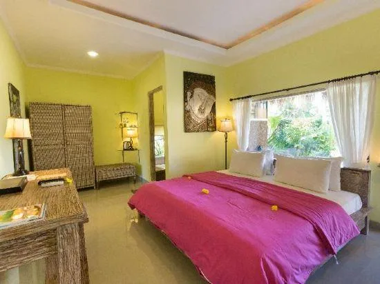 Superior, King Bed, Ubad Retreat 2/2