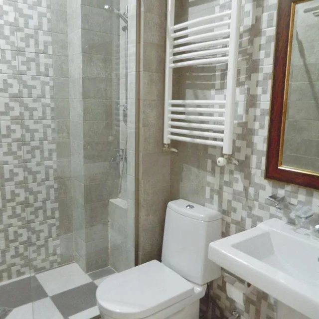 غرفة ديلوكس بسرير كينج بشرفة، Eleon Boutique Hotel 3/4