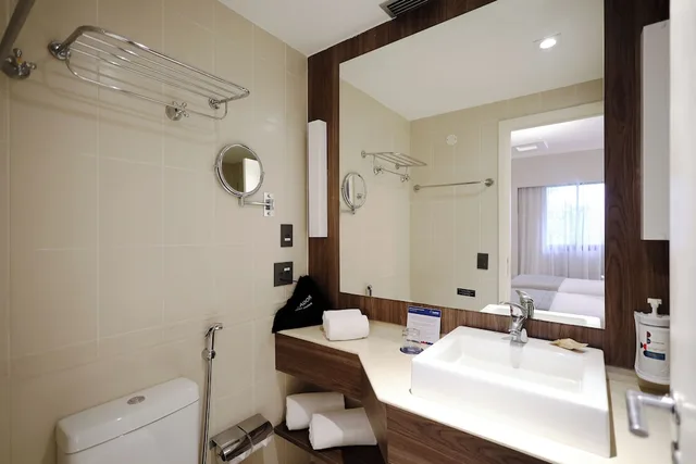غرفة ديلوكس بسريرين منفصلين، Clarion Hotel Faria Lima 6/6