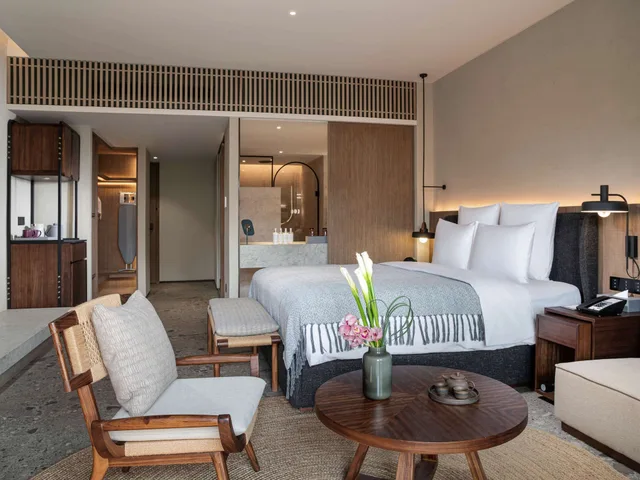 Deluxe, King Bed, Private Garden, Terrace، DongFengYun Hotel Mi'Le - MGallery Collection 3/5