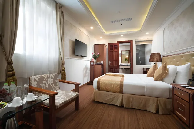غرفة ديلوكس بسرير كوين، Champton Hanoi Hotel 2/2