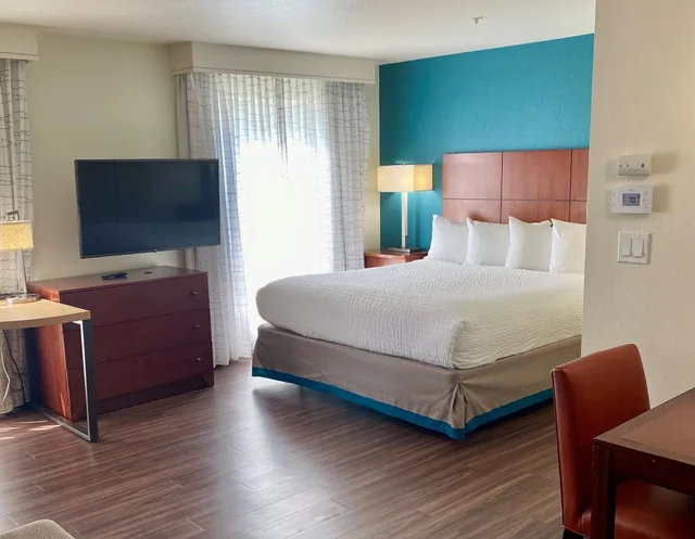 استوديو بسرير كوين مع أريكة، Residence Inn By Marriott Sacramento South Natomas 1/4