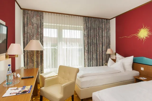 Business, Double or Twin Bed, ACHAT Hotel Frankfurt Maintal 4/4