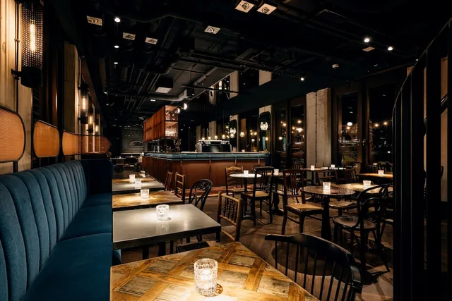 Ruby Lilou Hotel Marseille by IHG، Marseille 03 26/42