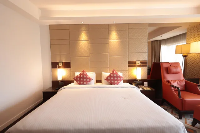 جناح رئاسي، Hotel Cenneys Gateway 1/2
