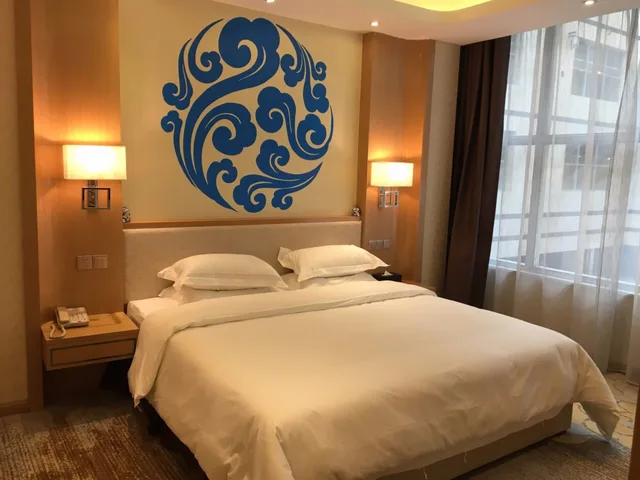 غرفة عائلية بسرير كينج وسرير فردي، Qinghai Baiyun Xiangling Hotel 1/4