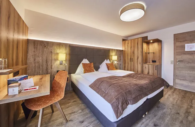غرفة كومفورت بسرير كوين بشرفة، Hotel Romerhof 3/5