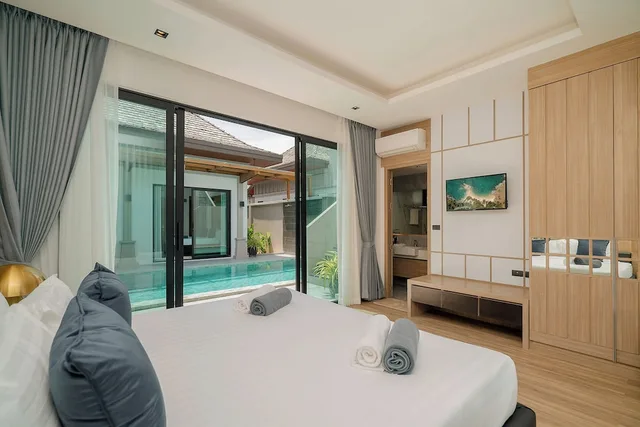 4 Bedrooms, Pool, Central, Deluxe, Villa, 4 King Beds, Rawai Vip Villas Kids Park And Spa 4/7