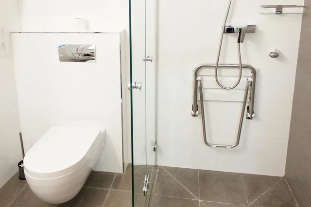 Room, Double Bed, Ground Floor, Villa Lorena Malaga 7/7