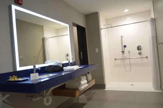 غرفة بسريرين كوين، Glo Best Western Tulsa-Catoosa East Route 66 9/10