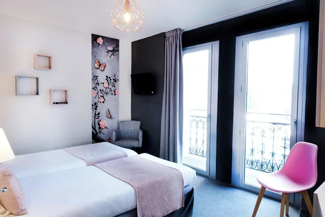 غرفة بسريرين منفصلين بشرفة، Hotel Sainte Rose 2/3
