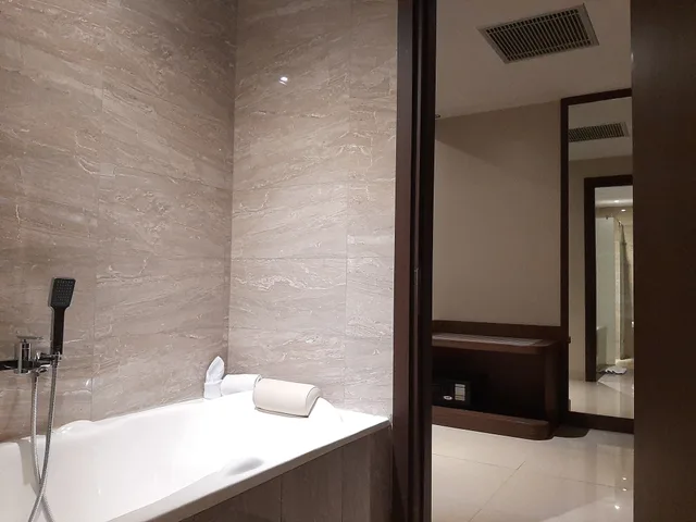 جناح جونيور، Aston Gorontalo Hotel & Convention Center 6/6
