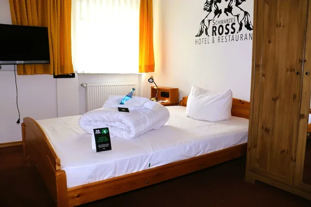 غرفة مفردة بسرير فردي، Hotel Restaurant Schwarzes Ross 3/6