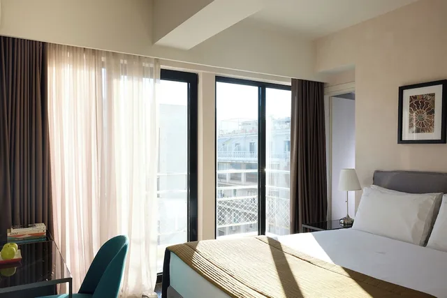 غرفة سوبيريور بإطلالة على المدينة، Astor Hotel 1/10