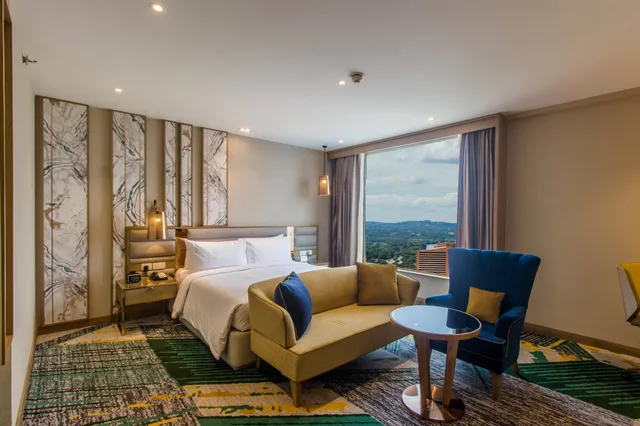 جناح بسرير كينج بإطلالة على المدينة، Holiday Inn Chandigarh Zirakpur 2/10