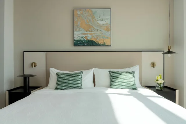 3 Bedrooms, Penthouse, Twin Beds, 2 King Beds, Fraser Suites Seef Bahrain 4/10