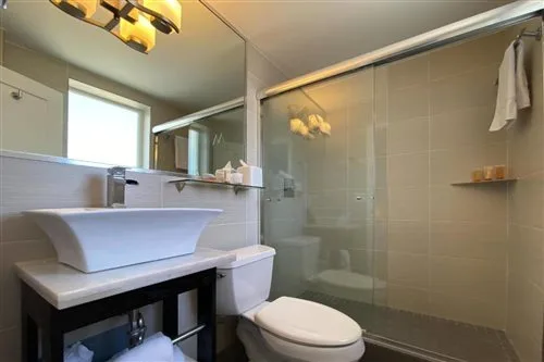Room, Single, Double Bed, Sea View, Marseilles Hotel 2/2