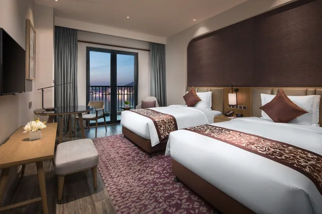 غرفة بريميوم بسرير كينج مع دخول صالة النادي لذوي الإعاقة، Crowne Plaza Qingdaoorientalmoviemetropolis 4/8