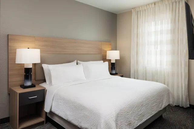 جناح استوديو بسرير فردي، Candlewood Suites Miami Doral By IHG 3/6