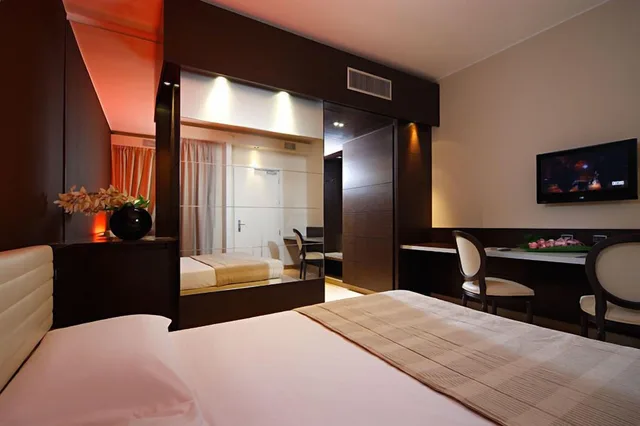غرفة اقتصادية مفردة بسرير مزدوج في الطابق الأرضي، Just Hotel Lomazzo Fiera 2/6