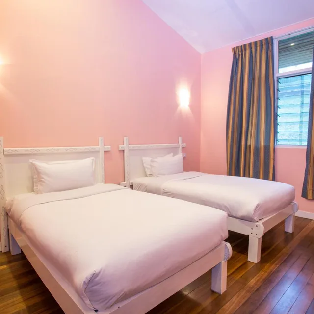 Rock, Twin Beds, Shared Bathroom، Sutera Sanctuary Lodges at Kinabalu Park 3/10