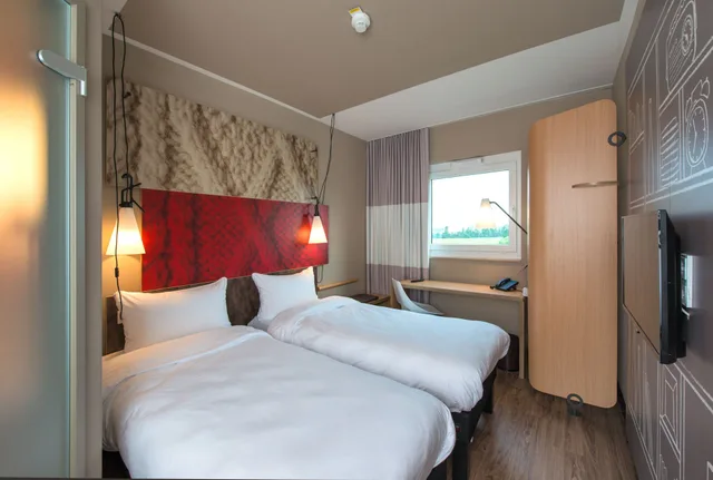 غرفة بسريرين منفصلين، Ibis Muenchen Airport Sued 2/6