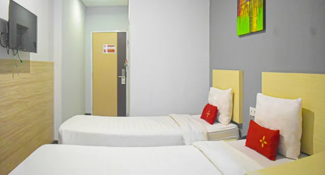 غرفة بسريرين منفصلين، Valore Hotel 1/4
