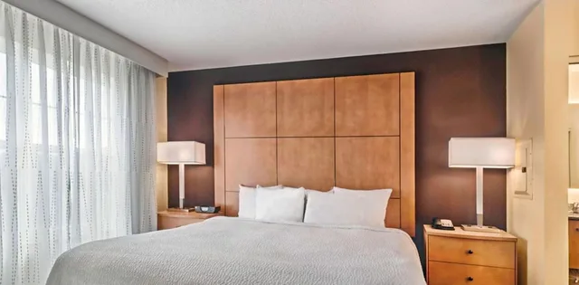1 Bedroom, Suite, King Bed, Sofa, Residence Inn Mt Laurel At Bishop S Gate 2/5