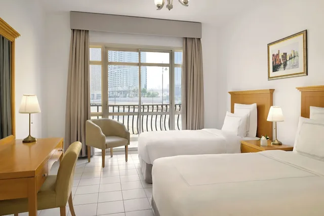 شقة بسرير كينج وسريرين منفصلين بغرفتي نوم، Swissotel Al Murooj Dubai 4/10