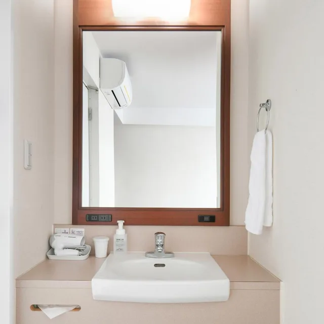 غرفة بسرير مزدوج مع سرير إضافي للمدخنين، Vessel Hotel Kanda Kitakyushu Airport 7/8