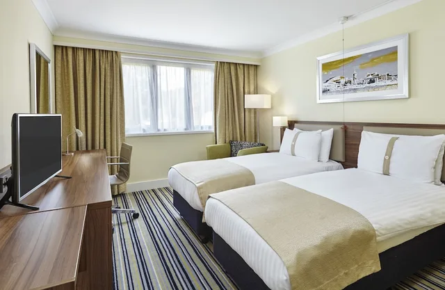 غرفة قياسية بسرير فردي، Holiday Inn Cardiff North M4 Jct 32, an IHG Hotel 4/8