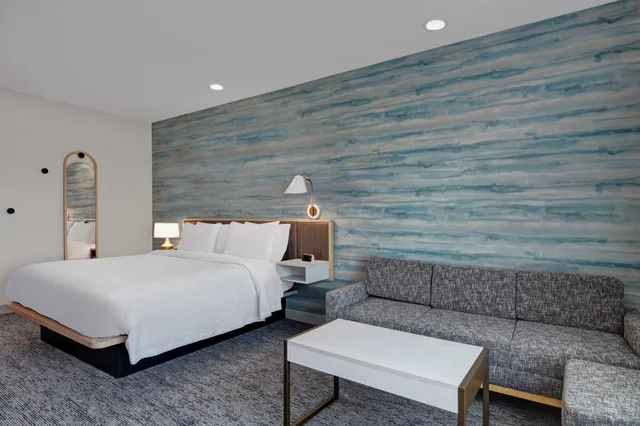 استوديو بسرير كينج مع أريكة لذوي الإعاقة، TownePlace Suites by Marriott Sumter 4/6
