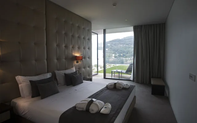 جناح بسرير مزدوج بإطلالة على النهر، Douro Royal Valley Hotel Spa 5/10