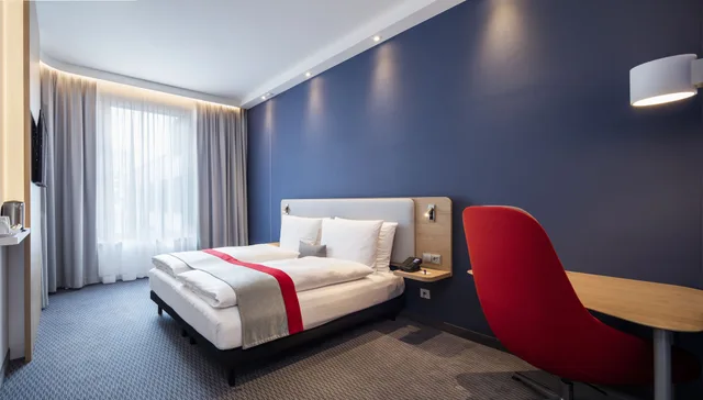 غرفة قياسية بسرير كوين، Holiday Inn Express MUNICH CITY WEST 6/10
