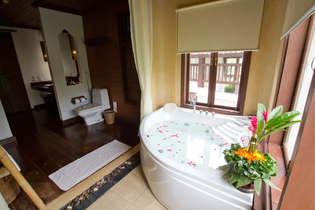 جناح غراند ديلوكس بسريرين منفصلين بإطلالة على الحديقة، Muang Samui Spa Resort 2/2