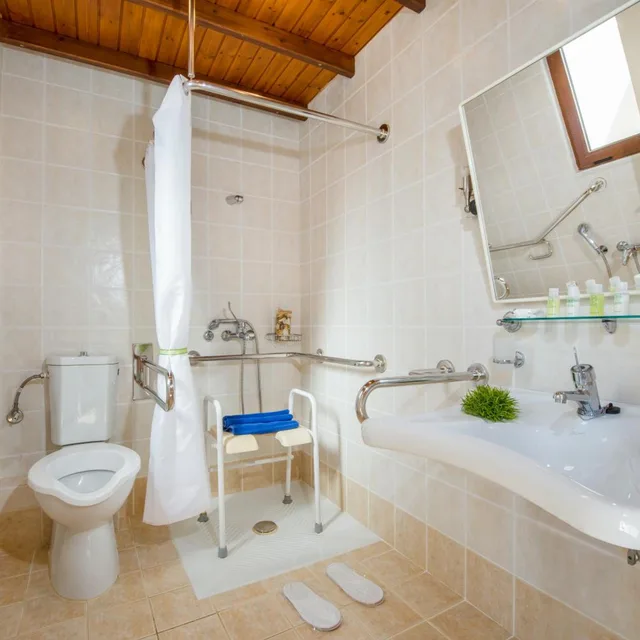 Room, Twin Beds, Eria Resort Accessible Holidays 1/3