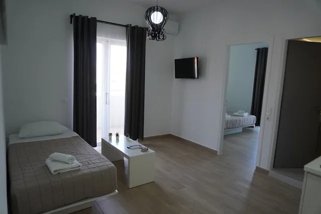 شقة بسرير كينج وسرير فردي بإطلالة على البحر بغرفة نوم واحدة، Aestas Apts 4/10