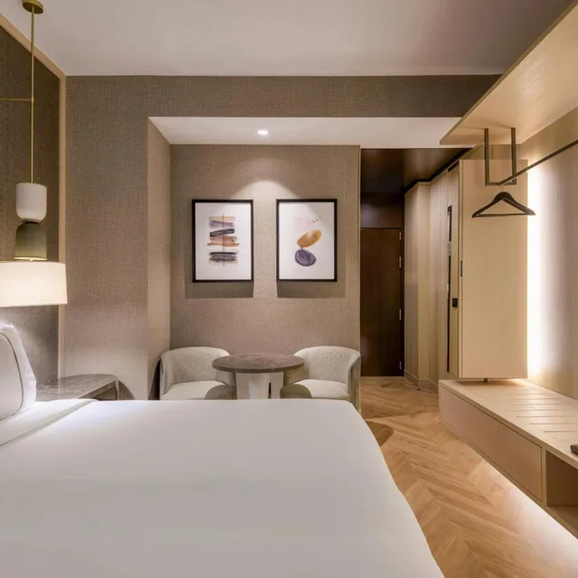 Guest Room, Standard, King Bed, Ac Hotel Firenze By Marriott 7/11