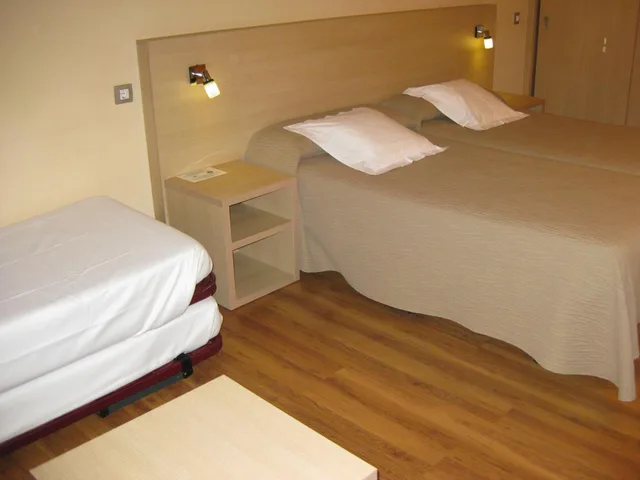 Room, Triple, Single Bed, Mountain View, Panorama Hotel 5/10