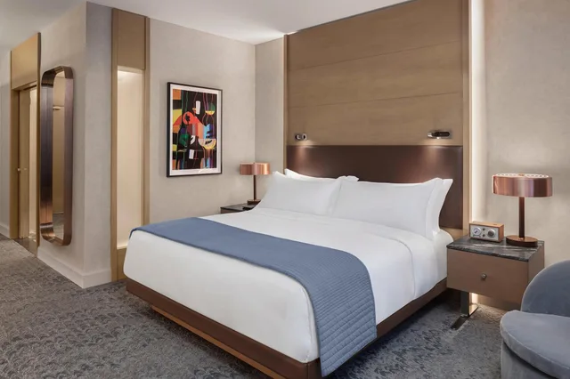 غرفة بسرير كينج لذوي الإعاقة، The Joseph A Luxury Collection Hotel Nashville 1/4